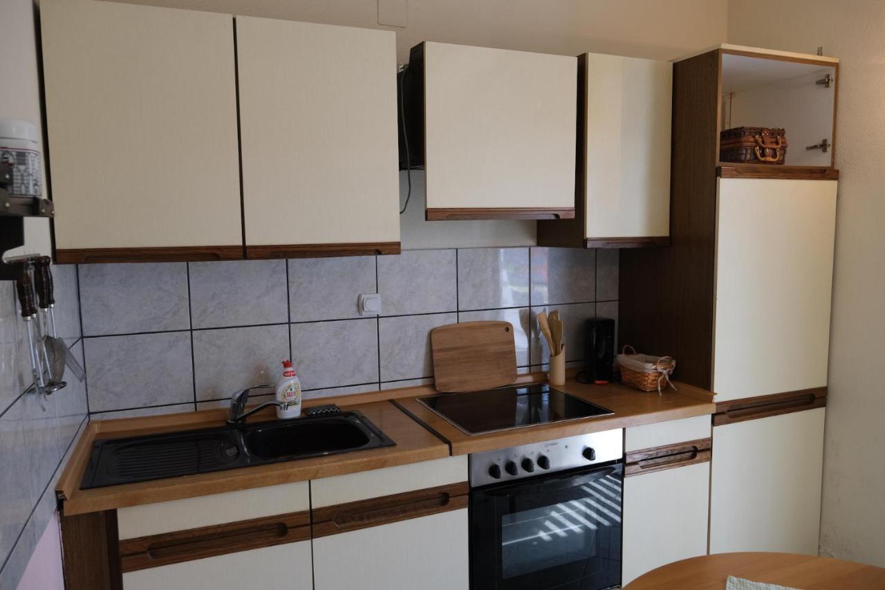 Apartments Jasmina Utjeha Zewnętrze zdjęcie