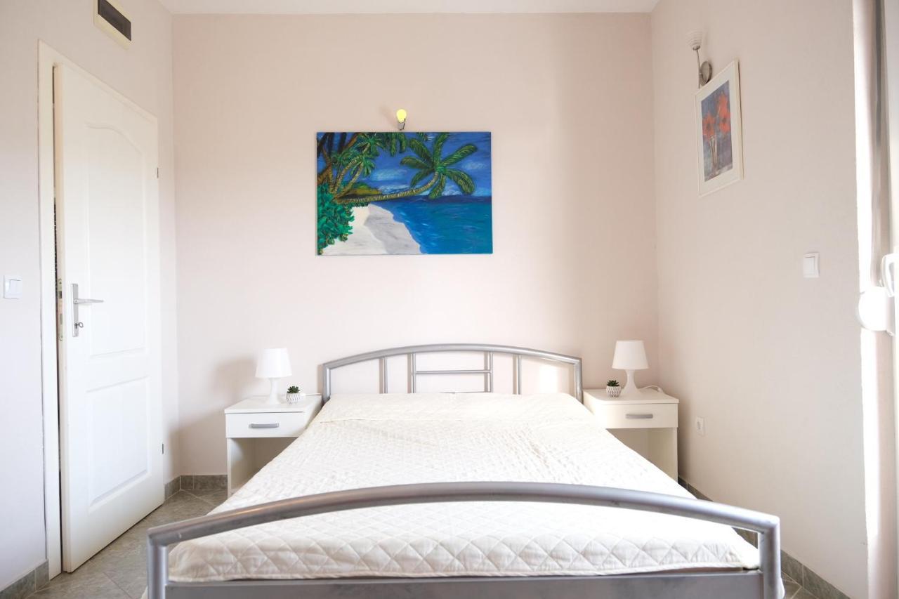 Apartments Jasmina Utjeha Zewnętrze zdjęcie