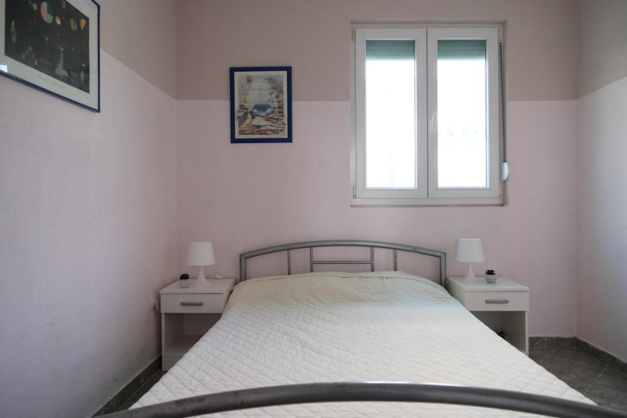 Apartments Jasmina Utjeha Zewnętrze zdjęcie